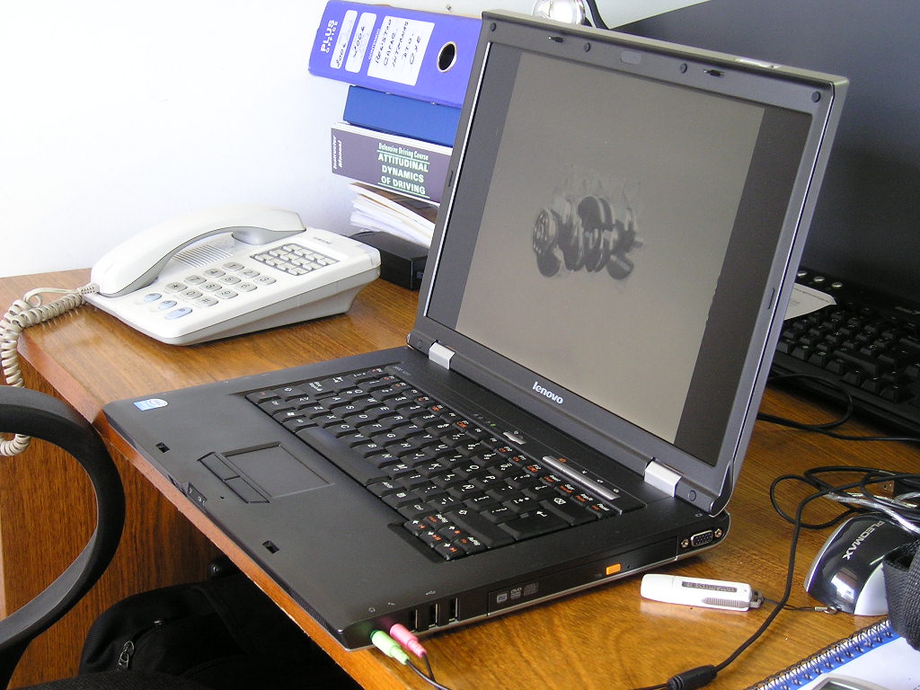 Laptop vs Netbook